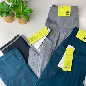 All in motion active leggings women’s/teens Sz XS Bundle package deal!!